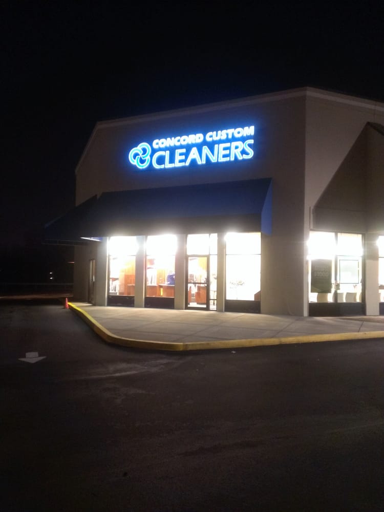 CONCORD CUSTOM CLEANERS Updated September 2024 11 Reviews 4101 Tates Creek Ctr Dr