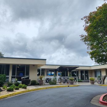 Marin Post Acute - Be careful being nice to the staff, they don't take compliments well. - Skilled Nursing Near Me - San Rafael, California