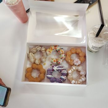 TOMO Tea House - The donuts were so good and fluffy.the milk teas were so good The theme of it was very chill. - Bubble Tea Near Me - University Place, Washington TOMO Tea House - The donuts were so good and fluffy.the milk teas were so good The theme of it was very chill. - Bubble Tea Near Me - University Place, Washington