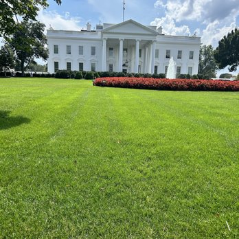 The White House - Landmarks & Historical Buildings Near Me - Washington, DC, District of Columbia
