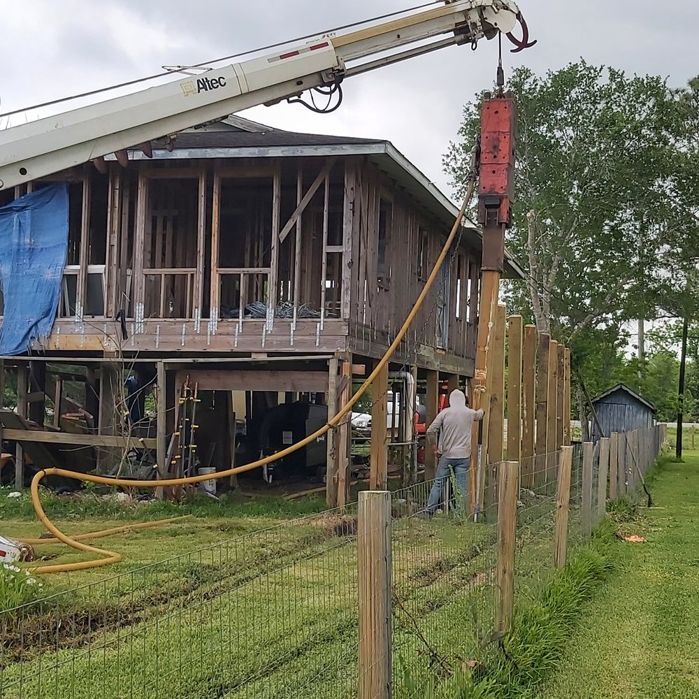 RS Demos & Pilings - Very tight space but they did it! - Demolition Services Near Me RS Demos & Pilings - Very tight space but they did it! - Demolition Services Near Me