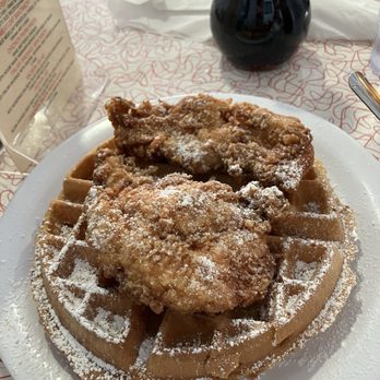 Starlite Diner - Chicken and Waffles - Diners Near Me - Daytona Beach, Florida Starlite Diner - Chicken and Waffles - Diners Near Me - Daytona Beach, Florida