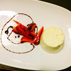 Leura Garage - Panna cotta - beautiful, but a bit too heavy.