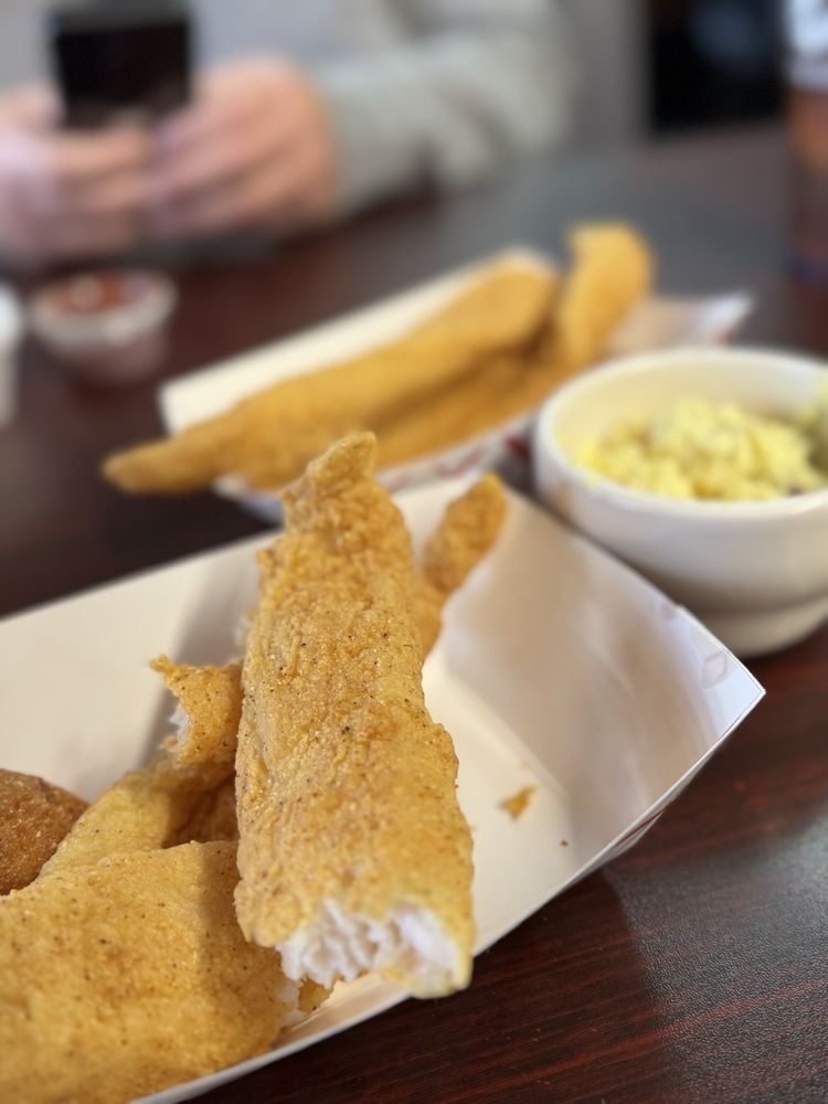 Pawpaw's Catfish Kitchen