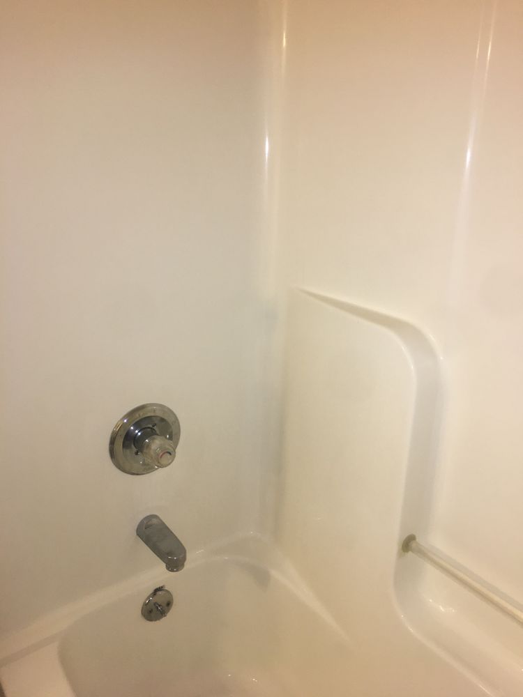 Slide of Velásquez Cleaning Company