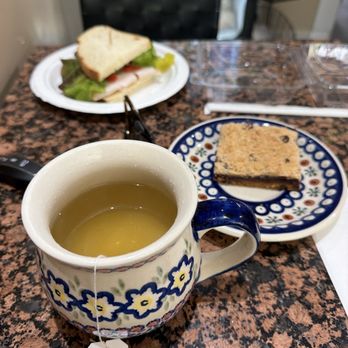 Lily's Cafe - Green tea with chocolate raspberry bar - Sandwiches Near Me - Burbank, California Lily's Cafe - Green tea with chocolate raspberry bar - Sandwiches Near Me - Burbank, California