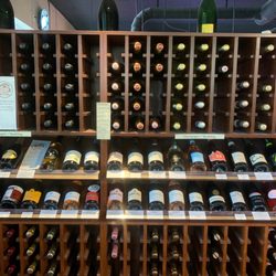 Tipple's Brews & Wine - Champagne
