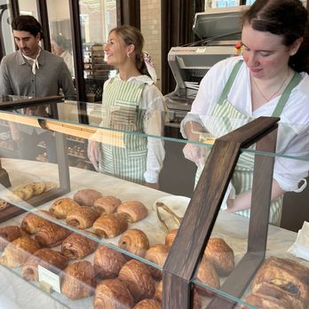 Perenn - Pastry Bar - Bakeries Near Me - Franklin, Tennessee Perenn - Pastry Bar - Bakeries Near Me - Franklin, Tennessee