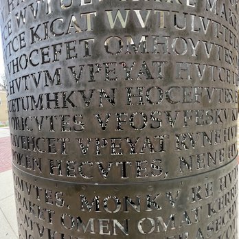 Caloosahatchee Manuscripts - Public Art Near Me - Fort Myers, Florida Caloosahatchee Manuscripts - Public Art Near Me - Fort Myers, Florida