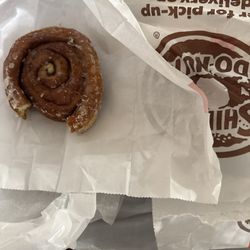 Shipley Do-Nuts - Old dried up Cinnamon Roll
