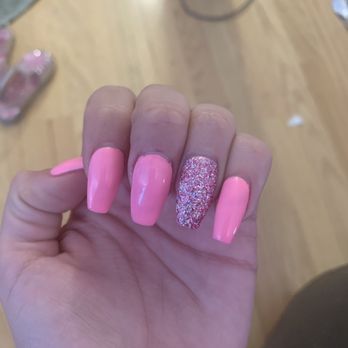 Pink Nails - Nail Salons Near Me - Las Vegas, Nevada Pink Nails - Nail Salons Near Me - Las Vegas, Nevada