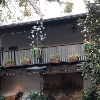 El Paseo Restaurant - Balcony - Mexican Near Me - Santa Barbara, California El Paseo Restaurant - Balcony - Mexican Near Me - Santa Barbara, California