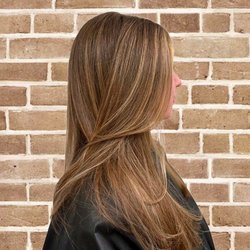 Stella Valentine Salon & Brow Bar - Highlights and haircut by Danny