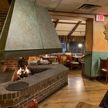 Rise n Dine - Interior - American Near Me - Wheeling, Illinois Rise n Dine - Interior - American Near Me - Wheeling, Illinois
