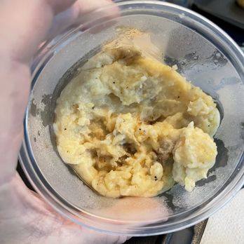 Earl's - They called it mashed potato's. Ughhh - American Near Me - Winston-Salem, North Carolina Earl's - They called it mashed potato's. Ughhh - American Near Me - Winston-Salem, North Carolina
