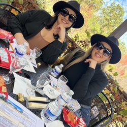 Lake Point Vineyard and Winery