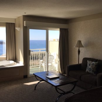 North Cliff Hotel - Nice seating area and balcony - Hotels Near Me - Fort Bragg, California North Cliff Hotel - Nice seating area and balcony - Hotels Near Me - Fort Bragg, California