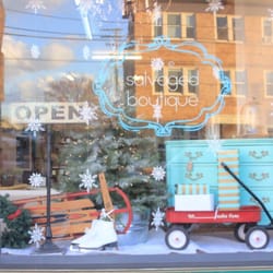 The Salvaged Boutique - It's Christmas-time at The Salvaged Boutique