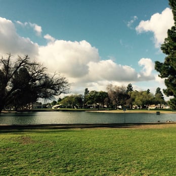 Heartwell Park - Parks Near Me - Long Beach, California