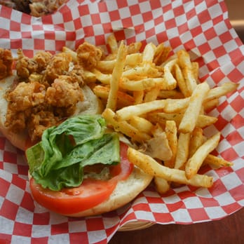 Memphis Blues Barbeque House - Calamari po'boy ($12.95) - Barbeque Near Me - Edmonton, Alberta Memphis Blues Barbeque House - Calamari po'boy ($12.95) - Barbeque Near Me - Edmonton, Alberta