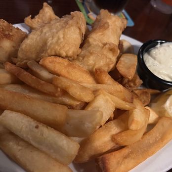 Victoria Pub & Grill - Pubs Near Me - Ventura, California