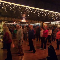 Fat Harold's Beach Club - Line dance lessons