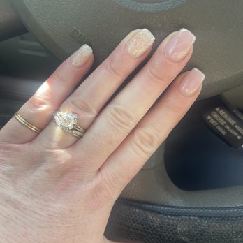 Lavender Nail Bar - Nail Salons Near Me - Plano, Texas