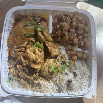 Caribbean Gourmet - Curry chicken plate - Caribbean Near Me - San Gabriel, California