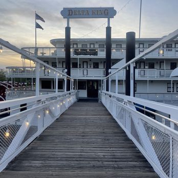 Pilothouse Restaurant - Front - New American Near Me - Sacramento, California