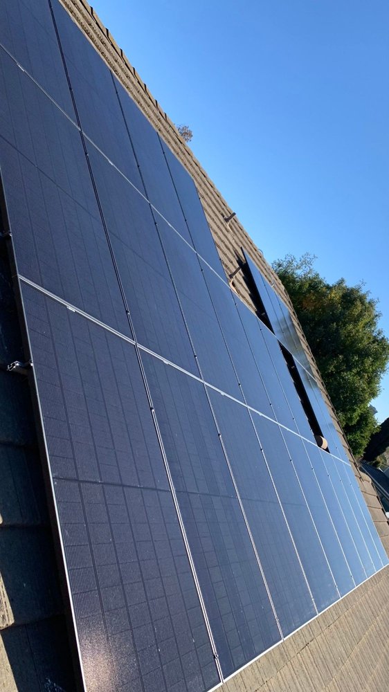 Slide of Green Day Power