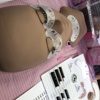Lash Like A Boss Academy - Cosmetology Schools Near Me - Camp Pendleton North, California Lash Like A Boss Academy - Cosmetology Schools Near Me - Camp Pendleton North, California