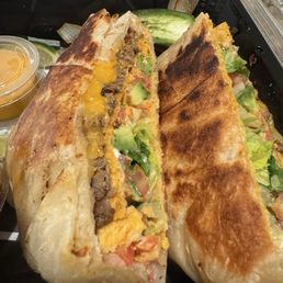 Crunch wrap con carne asada Crunch wrap con carne asada