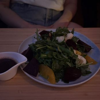 Kaminari Ramen Bar - Beet salad - Ramen Near Me - Toronto, Ontario Kaminari Ramen Bar - Beet salad - Ramen Near Me - Toronto, Ontario