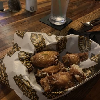 Mash'D - Sriracha garlic wings - New American Near Me - San Antonio, Texas Mash'D - Sriracha garlic wings - New American Near Me - San Antonio, Texas