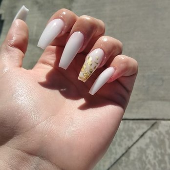 Pearl Nails and Spa - Nail Salons Near Me - Long Beach, California