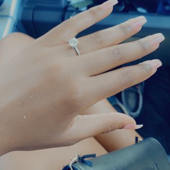 Hello Nails & Spa - Pretty - Day Spas Near Me - Vacaville, California Hello Nails & Spa - Pretty - Day Spas Near Me - Vacaville, California