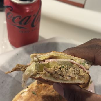 El Punto Cubano - Cuban Near Me - Brooklyn, New York El Punto Cubano - Cuban Near Me - Brooklyn, New York