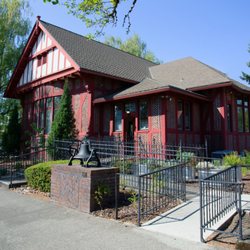 Gresham Historical Society - Southeast corner of the Gresham Historical Society viewed from 4th Street. This photo shows the ramp entrance from the sidewalk.