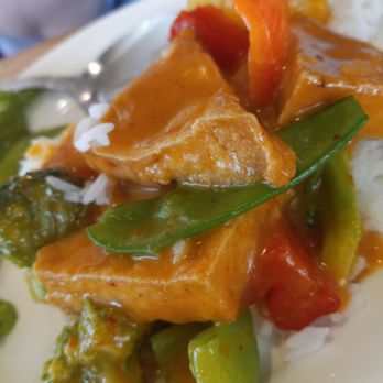 Honey Bee Asian Bistro - Panang Curry Tofu - Chinese Near Me - Aurora, Colorado