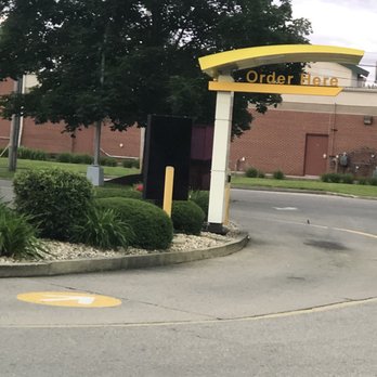 McDonald's - Can at 5:10 AM, people inside but nothing was on. Waited 10 more minutes, when I came nothing was on still. - Fast Food Near Me - Richmond, Illinois McDonald's - Can at 5:10 AM, people inside but nothing was on. Waited 10 more minutes, when I came nothing was on still. - Fast Food Near Me - Richmond, Illinois