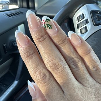 Q's Spa & Nail Bar - Holladay French manicure - Nail Salons Near Me - Santee, California Q's Spa & Nail Bar - Holladay French manicure - Nail Salons Near Me - Santee, California