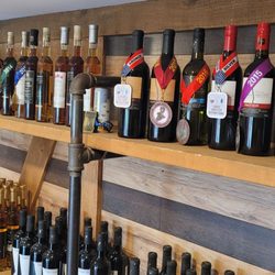 Between the Lines Winery - Award winning wines