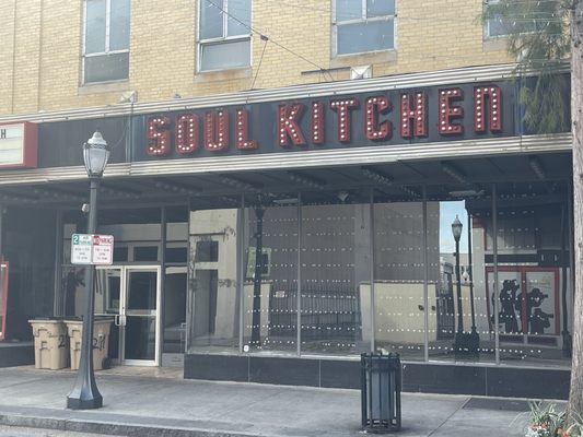 SOUL KITCHEN - Updated July 2025 - 10 Photos & 29 Reviews - 219 Dauphin