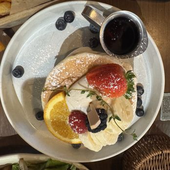 Four Chairs - Mascarpone Pancake - Breakfast & Brunch Near Me - San Francisco, California