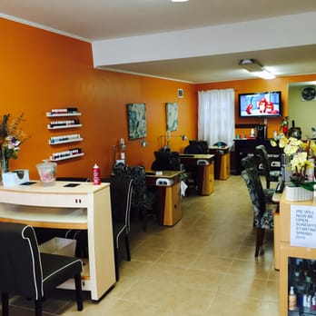 1. The Nail Cafe