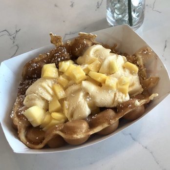 Truboba Cafe - Bubble waffle with vanilla ice cream, mango, condensed milk, and powdered sugar! - Bubble Tea Near Me - Round Rock, Texas