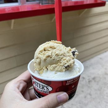 Bruster's Real Ice Cream - Graham central station on New York cheesecake (size small) - Ice Cream & Frozen Yogurt Near Me - Palm Bay, Florida Bruster's Real Ice Cream - Graham central station on New York cheesecake (size small) - Ice Cream & Frozen Yogurt Near Me - Palm Bay, Florida