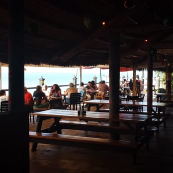 Island Fish - Dining Area 2 - Seafood Near Me - Marathon, Florida
