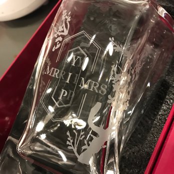 A E Crystal Engraving - Whiskey Decanter - Engraving Near Me - Los Angeles, California A E Crystal Engraving - Whiskey Decanter - Engraving Near Me - Los Angeles, California