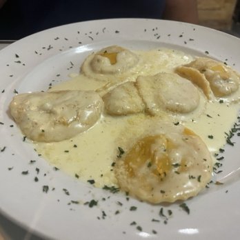 Parkway Bistro - Lobster Ravioli - American Near Me - Longs, South Carolina